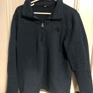 North Face Pull Over